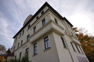 Wohnung mieten in Poststraße, 08064 Oberplanitz, Traumhafte 2 Raum Wohnung mit Balkon, Garage und Tageslicht Badezimmer