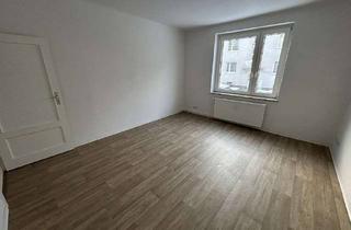 Wohnung mieten in Eickendorfer Str., 39122 Fermersleben, Geräumiges Wohnen im Erdgeschoss mit Balkon!
