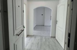 Wohnung mieten in Fennerstr 115, 66115 Saarbrücken, Renovierte 2-ZKB große Küche Abstellraum Garten ÖPNV