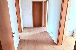 Wohnung mieten in Unser-Fritz-Straße 81, 44653 Unser Fritz, 2,5-Zimmer Dachgeschosswohnung in Herne Unser-Fritz/Crange