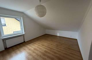 Wohnung mieten in 53534 Wiesemscheid, Charmante 3,5-Zimmer Dachgeschosswohnung in Wiesemscheid