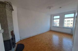 Wohnung mieten in Kriegerstr. 22, 30161 Vahrenwald, Helle 3-Zimmer Wohnung im 4. OG mit Balkon, EBK und Kamin