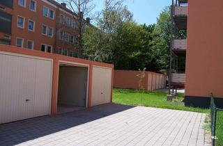 Garagen kaufen in Karwendelstrasse 167, 86163 Hochzoll, Garagenpaket zu verkaufen - attraktive Kombination aus zwei Garagen