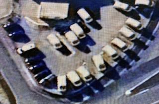 Immobilie mieten in Gladenbacherstraße, 35232 Dautphetal, Verkaufsplatz Autohandel Büro Toilette