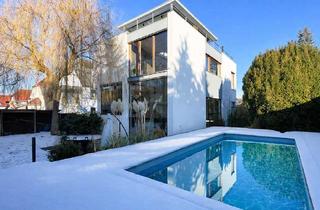 Villa kaufen in 99094 Bischleben-Stedten, Imposante Bauhausvilla mit Panoramablick, Pool und Sauna