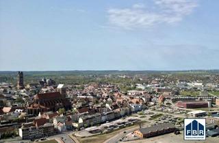 Mehrfamilienhaus kaufen in 23970 Wismar-Ost, Vollvermietetes Mehrfamilienhaus - Solide Rendite nahe der Wismarer Altstadt