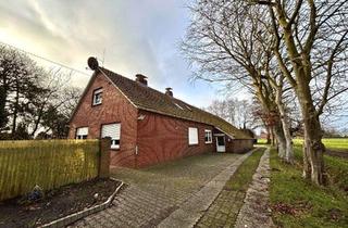Haus kaufen in 26556 Eversmeer, Haus für den Handwerker mit großem Grundstück