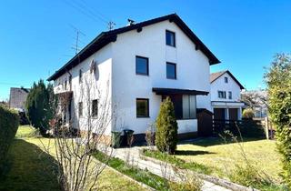 Doppelhaushälfte kaufen in 85630 Grasbrunn, Sanierungsbedürftige Doppelhaushälfte mit großem Garten!