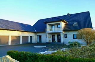 Haus kaufen in 32549 Bad Oeynhausen, Großzügiges Wohnen mit Vollkeller und zwei 4 Zimmer-Wohnungen unter einem Dach!