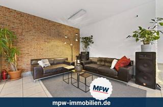 Praxen kaufen in 12557 Köpenick, Zwei auf einen Streich: Remise mit zwei Etagen, ideal für Office, Studio oder Praxis