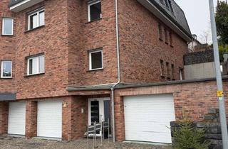 Wohnung kaufen in Alexanderstraße 10, 56072 Metternich, Attraktive 4-Zimmer-Wohnung mit Balkon im 2. OG in Koblenz-Karthause Nord