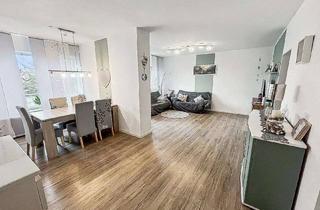 Wohnung kaufen in 46399 Bocholt, Modernisierter Raum zum Leben: Lichtdurchflutete 4-Zimmer-Wohnung mit Balkon in Bocholt