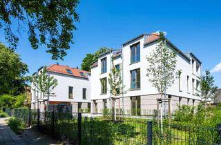 Wohnung kaufen in Lindenstraße, 16548 Glienicke, Über den Dächern: Dachgeschoss-Wohnung mit Weitblick