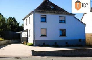 Einfamilienhaus kaufen in 54411 Hermeskeil, Renoviertes Ein-Zweifamilienhaus in Hermeskeil – Großzügiges Familienheim mit Terrasse und großem Garten !!
