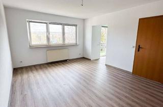 Wohnung mieten in Flechsigweg 12, 09376 Oelsnitz, Moderne seniorengerechte Wohnung mit Balkon