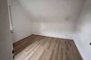 Wohnung mieten in 76456 Kuppenheim, Helle 3-Zimmer Dachgeschosswohnung mit Balkon in Kuppenheim