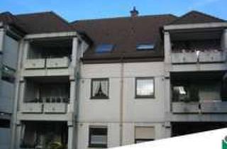 Sozialwohnungen mieten in Mittelpilghauser Weg 14a, 42657 Solingen, NUR MIT WBS FÜR 2 PERSONEN - gemütliche Dachgeschosswohnung mit Balkon
