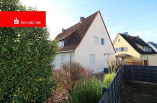 Doppelhaushälfte kaufen in 61381 Friedrichsdorf, Kleine Doppelhaushälfte, topp renoviert. Ideal für einen kleineren Haushalt.