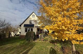 Haus kaufen in 31535 Neustadt, Zweifamilienhaus in guter Lage von Neustadt