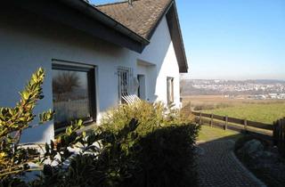 Einfamilienhaus kaufen in 72768 Reutlingen, *Idylisch gelegenes Einfamilienhaus mit ELW + Doppelgarage in unverbauter top Randlage mit Aussicht*