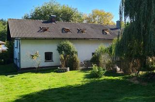 Haus mieten in Haberlsäge, 93453 Neukirchen, Freistehendes 7-Zimmer-Haus mit 110 m² in Neukirchen b.Hl.Blut