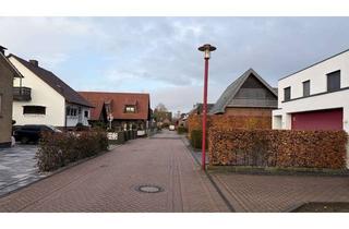 Grundstück zu kaufen in 46446 Emmerich, Baugrundstück mit Baugenehmigung | Garagenbestand | Top-Potenzial in Emmerich-Hüttrup