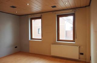 Einfamilienhaus kaufen in 55128 Mainz, PROVISIONSFREI Viel Platz, 3 Geschosse, Nebengebäude, Hof und Garten ...