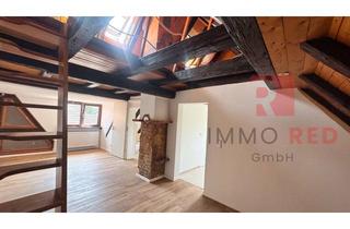 Wohnung kaufen in 76229 Karlsruhe, **Charme trifft auf Komfort: Saniertes Fachwerkjuwel & Hof zur Alleinnutzung - sofort bezugsfrei**