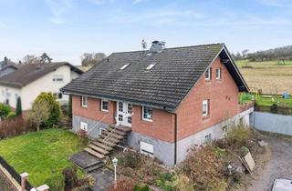 Einfamilienhaus kaufen in 35325 Mücke, Großzügiges Einfamilienhaus in absolut ruhiger Lage von Wettsaasen!