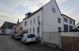 Haus kaufen in 65618 Selters, Selters (Taunus) - Großzügiges Eckanwesen mit drei separaten Wohneinheiten
