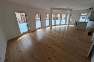 Wohnung kaufen in 06108 Halle, Halle (Saale) - Exclusive 4-Zimmer Neubauwohnung Innenstadt