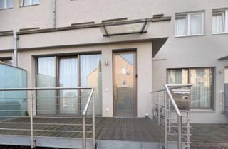 Wohnung kaufen in 51067 Köln, Köln - Top renoviertes EG- Apartment mit separatem Eingang & Terrasse