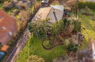 Einfamilienhaus kaufen in 14612 Falkensee, Falkensee - KENSINGTON - EXKLUSIV - Wertsteigerungspotenzial: Sanierungsobjekt nahe See mit großem Grundstück