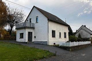 Haus kaufen in 56459 Langenhahn, Langenhahn - Ein-Zweifamilienhaus mit Garten & Vollkeller | 115.000 ?