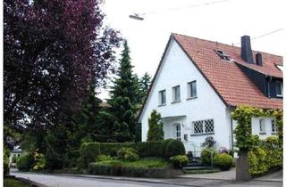 Haus kaufen in 66359 Bous, Bous - Familienfreundliches Zweifamillienhaus in Bous mit großzügiger Wohnfläche
