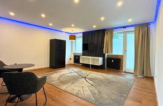 Wohnung kaufen in 86156 Kriegshaber, Sofort verfügbar - Modern sanierte 1-Zimmer-Wohnung mit Terrasse | Uniklinikum & FH Augsburg