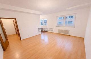 Wohnung kaufen in 50937 Sülz, Toplage Köln-Sülz: Bezugsfreie 2-Zimmer-Wohnung