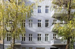 Wohnung kaufen in Driesener Straße 29, 10439 Prenzlauer Berg, Altbauflair trifft Kiezleben: charmante 1-Zimmer-Wohnung im Prenzlauer Berg mit Eigennutz-Potenzial!