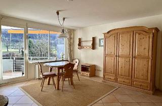 Wohnung kaufen in 72660 Beuren, Charmantes 1-Zimmer-Appartement mit sonnigem Eckbalkon