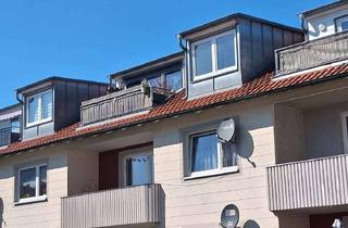 Wohnung kaufen in Waldstrasse 38, 84069 Schierling, Helle 3-Zimmer Dachgeschosswohnung (2. OG) in Schierling, modernisiert