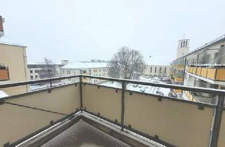Wohnung mieten in Bahnhofstraße 55, 08523 Plauen, Helle 3-Zimmer-Wohnung mit Balkon im Herzen der Stadt – 4. OG