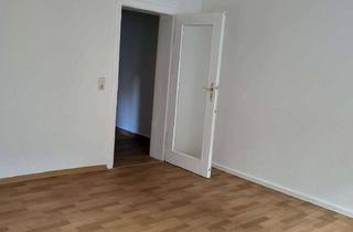 Wohnung mieten in Ferdinand-Freiligrath-Straße 15, 99423 Altstadt, schöne 1 Raumwohnung in der Innenstadt
