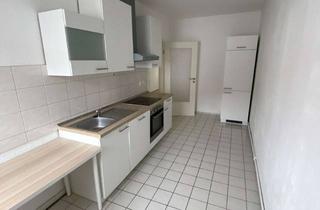 Wohnung mieten in Omptedastraße 12, 30165 Vahrenwald, Modernisierte Wohnung mit zwei Zimmern und EBK in Hannover