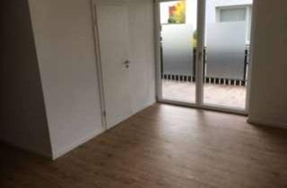 Wohnung mieten in Steinbachstraße, 94424 Arnstorf, Funktionale 2-Zimmer-Erdgeschosswohnung mit großer Terrasse
