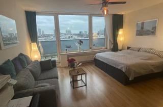 Wohnung mieten in 45127 Stadtkern, Helle 2-Zimmer Wohnung im 12. OG mit Balkon in Essen-Stadtkern