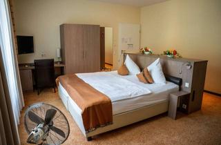 Gewerbeimmobilie mieten in Emmrich-Joseph-Str. 11, 67550 Herrnsheim, Attraktives Hotelobjekt am Schloss – 11 Doppelzimmer, betriebsbereit!!!