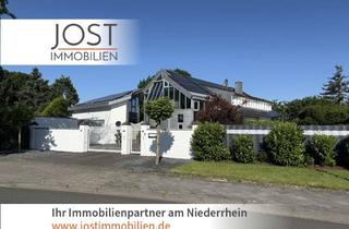 Einfamilienhaus kaufen in 41199 Odenkirchen, Energieeffizientes Einfamilienhaus mit Pool in Top-Lage von Odenkirchen.