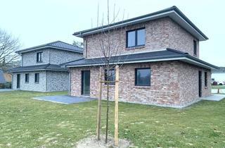 Villa kaufen in 23684 Scharbeutz, Exklusive Toskanavilla in Scharbeutz - KFW 40 Haus mit A+ - Erstbezug!