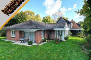 Einfamilienhaus kaufen in 25725 Schafstedt, Individuelles Einfamilienhaus mit Einliegerwohnung und Schwimmbad in Dorfrandlage von Schafstedt (gu