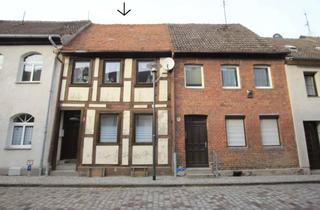 Haus kaufen in Wächterstraße 17, 39638 Gardelegen, REIHENMITTELHAUS im STADTKERN !